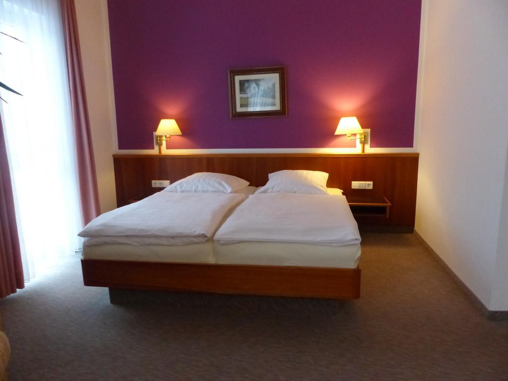Hotel Dorotheenhof Κότμπους Εξωτερικό φωτογραφία