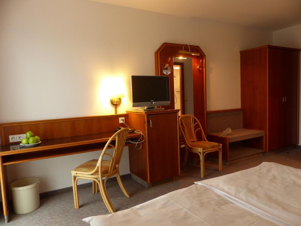 Hotel Dorotheenhof Κότμπους Εξωτερικό φωτογραφία