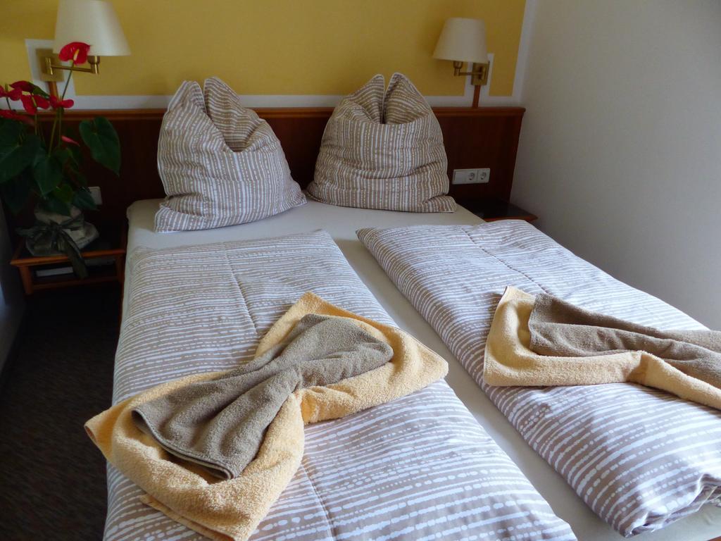 Hotel Dorotheenhof Κότμπους Εξωτερικό φωτογραφία